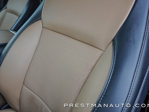 Used 2025 Ford F250 Lariat w/ Chrome Package image 30