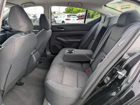 Used 2022 Nissan Altima 2.5 SV AWD/4WD image 18