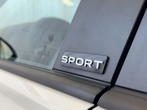 Used 2024 Volkswagen Jetta Sport image 32