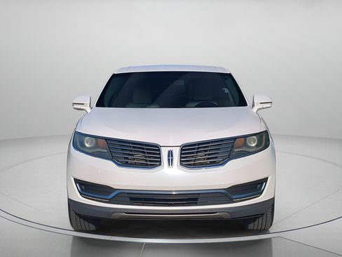 Used 2016 Lincoln MKX Select image 36