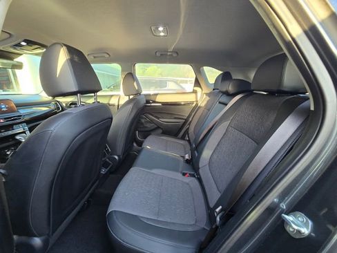 Used 2024 Kia Seltos S image 8