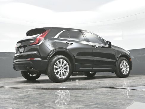 Used 2019 Cadillac XT4 Luxury w/ Cold Weather Package FWD image 30