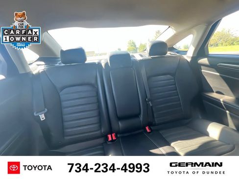 Used 2017 Ford Fusion SE w/ Fusion SE Technology Package AWD/4WD image 22