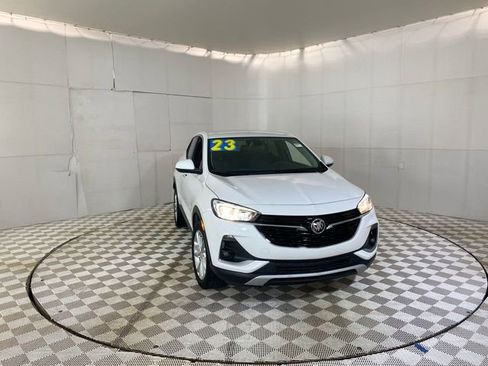 Used 2023 Buick Encore GX Preferred w/ Cold Weather Comfort Package FWD image 1