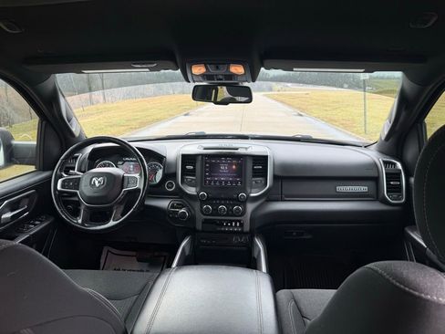 Used 2019 RAM 1500 Big Horn image 18