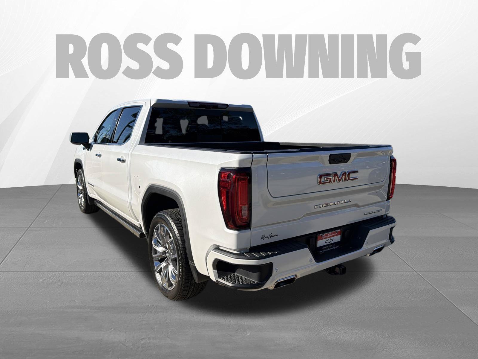 Used 2023 GMC Sierra 1500 Denali w/ Denali Reserve Package AWD/4WD image 6
