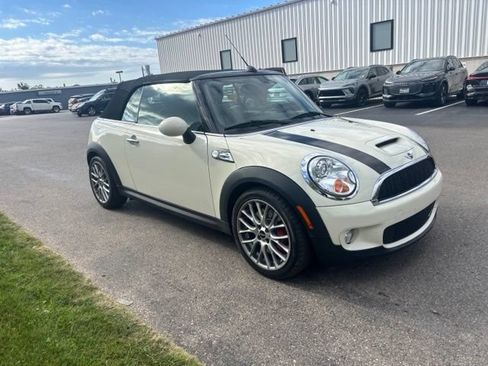 Used 2010 MINI Cooper John Cooper Works FWD image 4