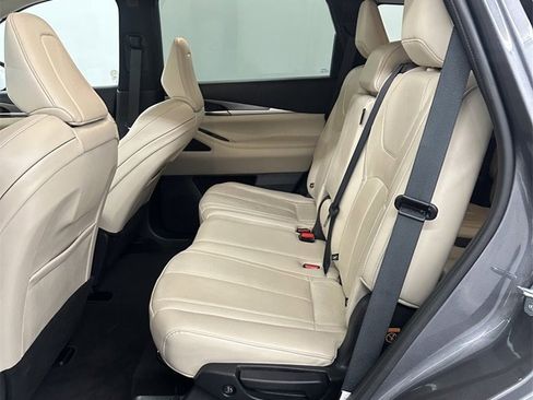 Used 2023 INFINITI QX60 Luxe image 33