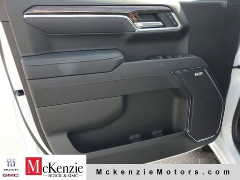 New 2026 GMC Sierra 1500 Elevation w/ Elevation Premium Package AWD/4WD image 8