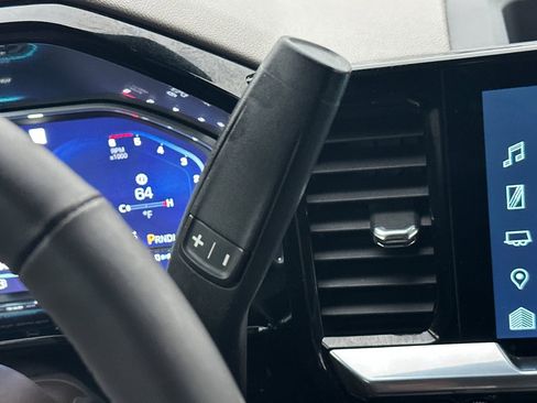 Used 2023 Chevrolet Silverado 1500 RST w/ Z71 Off-Road Package image 20