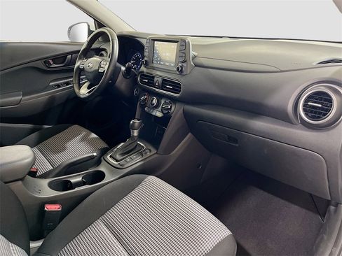 Used 2021 Hyundai Kona SEL Plus w/ Cargo Package image 28