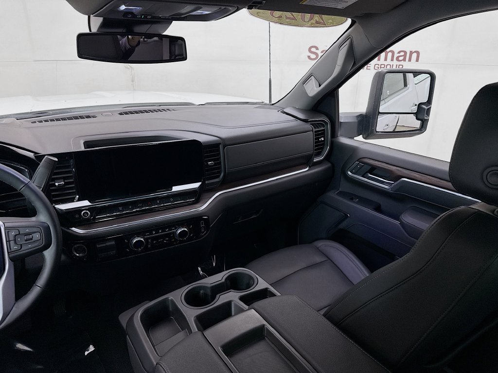 Used 2025 GMC Sierra 2500 SLT AWD/4WD image 25