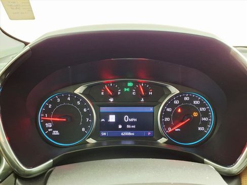 Used 2020 Chevrolet Equinox Premier image 25
