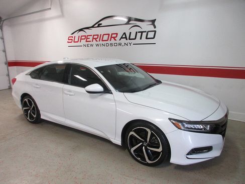 Used 2019 Honda Accord Sport image 6