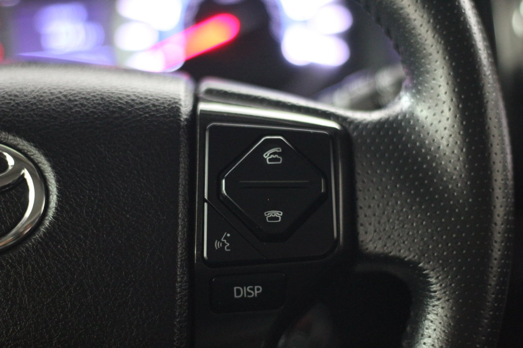 Used 2019 Toyota 4Runner TRD Off-Road Premium AWD/4WD image 13