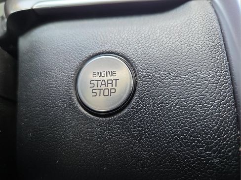Used 2023 Kia Sorento EX AWD/4WD image 19