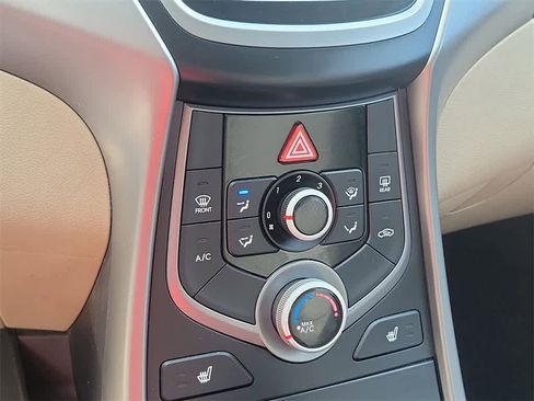 Used 2014 Hyundai Elantra SE w/ Option Group 02 image 30