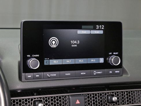 Certified 2024 Honda Civic Sport image 7