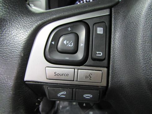 Used 2017 Subaru Forester 2.5i Limited AWD/4WD image 23