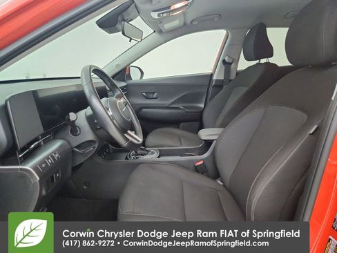 Used 2024 Hyundai Kona SEL image 19