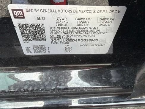 Used 2023 GMC Sierra 1500 Denali w/ Denali Reserve Package AWD/4WD image 4