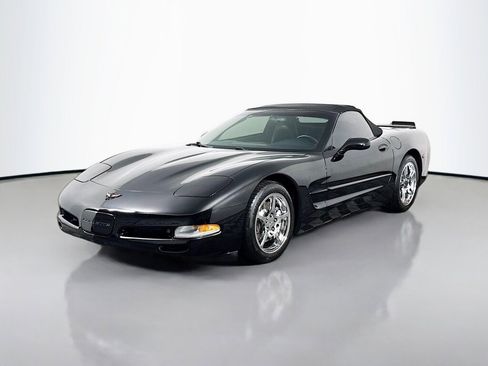 Used 1998 Chevrolet Corvette Convertible w/ Memory Pkg image 1