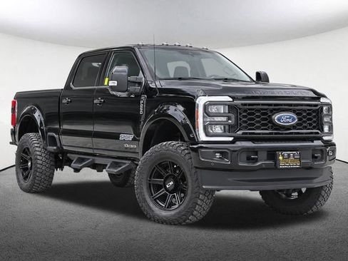 Used 2024 Ford F250 Lariat w/ Lariat Ultimate Package AWD/4WD image 2