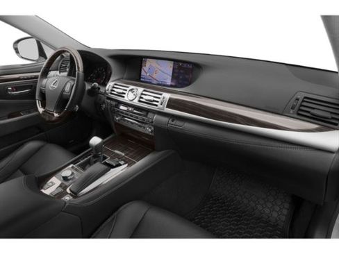 Used 2015 Lexus LS 460 AWD w/ Comfort Package image 19