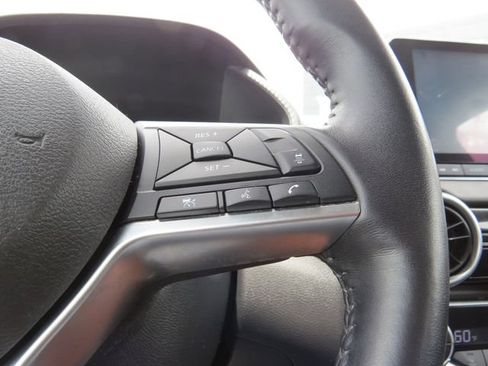 Used 2021 Nissan Sentra SV FWD image 15