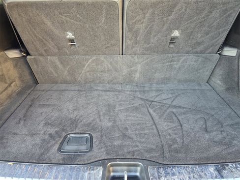 Used 2025 Mercedes-Benz GLS 450 4MATIC image 24