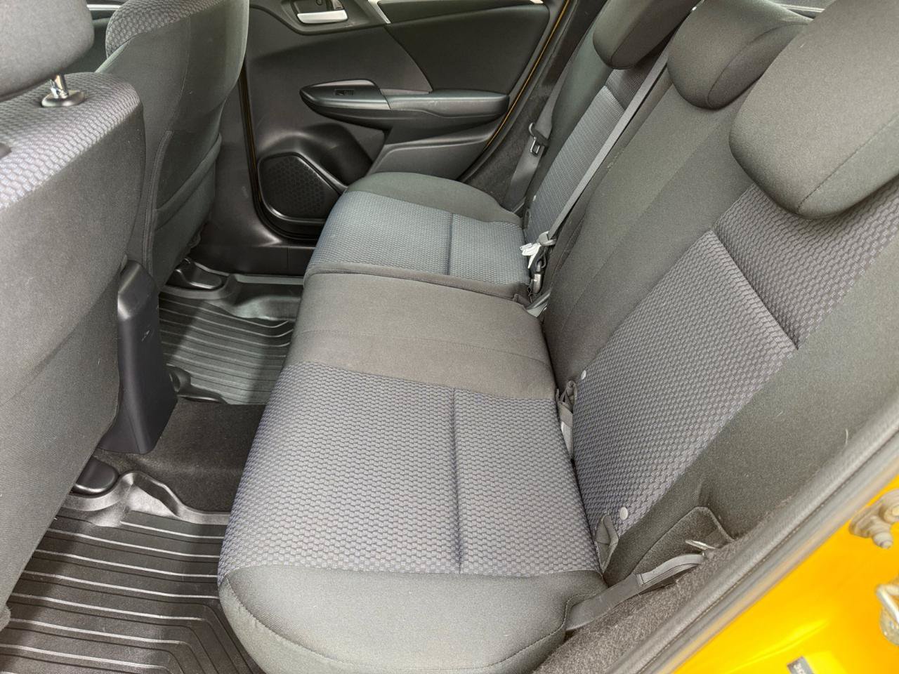 Used 2018 Honda Fit LX image 6