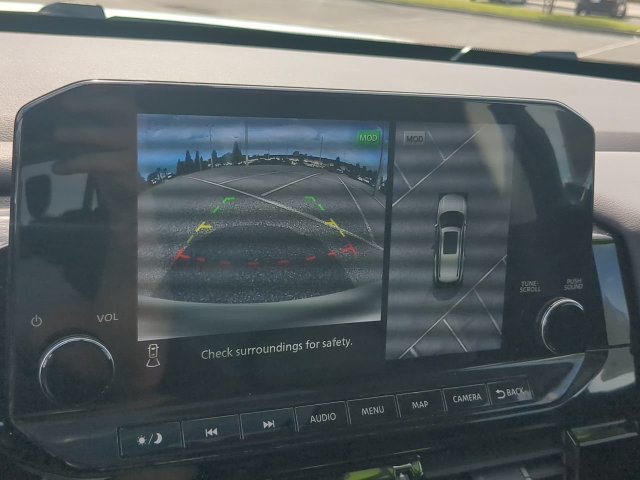 Used 2024 Nissan Pathfinder SL w/ SL Premium Package FWD image 25