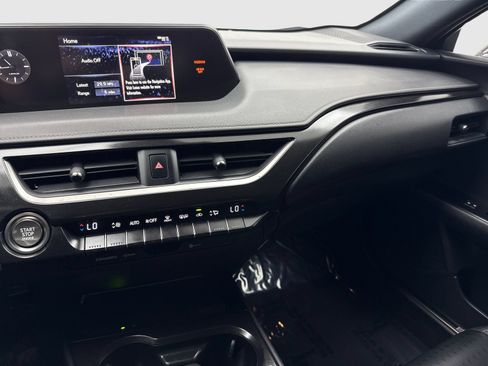 Used 2021 Lexus UX 200 w/ Accessory Package (Z2) FWD image 24