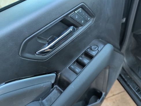 Certified 2024 Chevrolet Colorado Z71 w/ Z71 Convenience Package 2 image 13