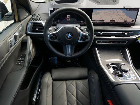 New 2026 BMW X6 xDrive40i w/ Premium Package image 18