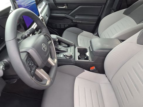 Used 2025 Toyota Tacoma TRD Off-Road w/ TRD Off Road Upgrade Package image 36