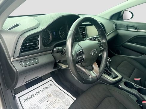 Used 2020 Hyundai Elantra Value Edition w/ Cargo Package (C1) FWD image 10