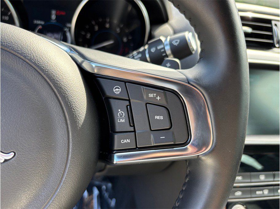 Used 2017 Jaguar XE R-Sport RWD image 30