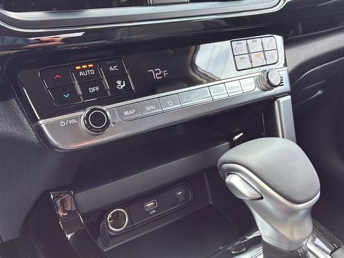 New 2026 Kia Seltos S FWD image 29