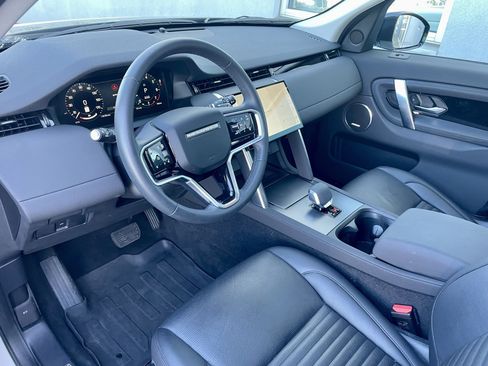 Certified 2025 Land Rover Discovery Sport S AWD/4WD image 13