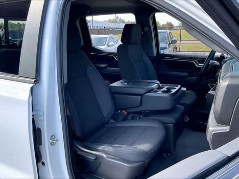 Certified 2025 Chevrolet Silverado 1500 LT w/ Texas Edition Plus image 8