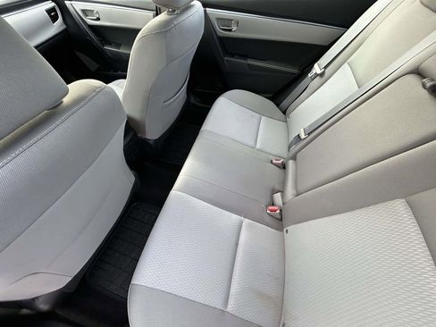 Used 2016 Toyota Corolla LE image 11