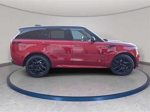 New 2026 Land Rover Range Rover Sport Dynamic SE image 4