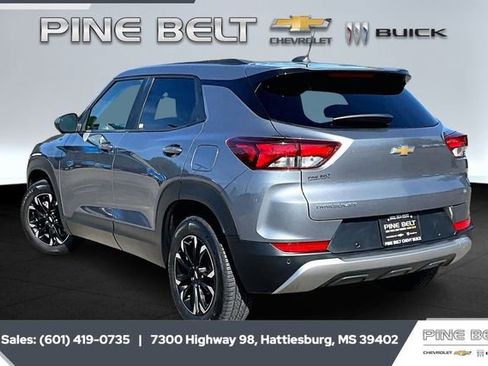 Certified 2021 Chevrolet TrailBlazer LT w/ Convenience Package image 2