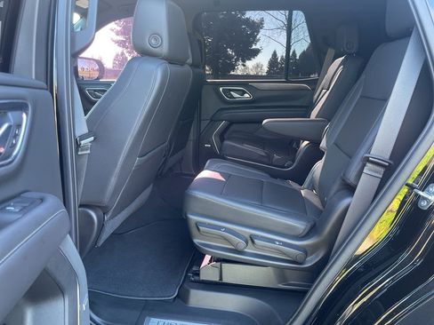 Used 2021 Chevrolet Tahoe Z71 w/ Z71 Off-Road Package image 44