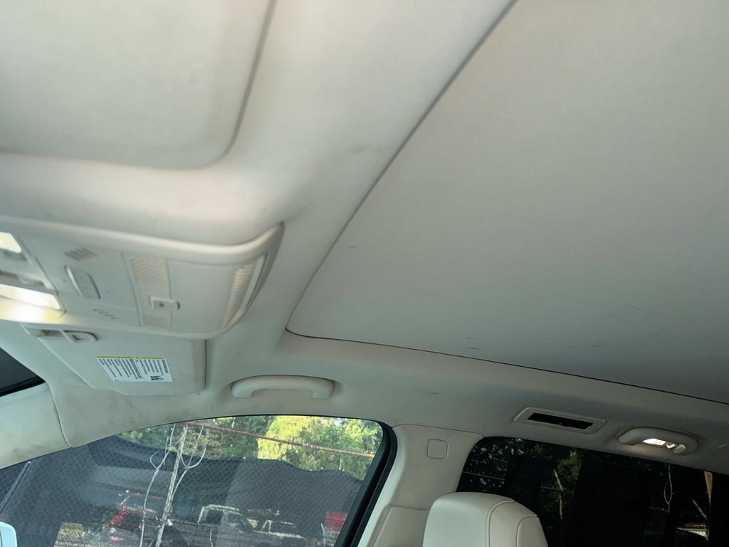 Used 2020 Cadillac XT6 Premium Luxury FWD image 20