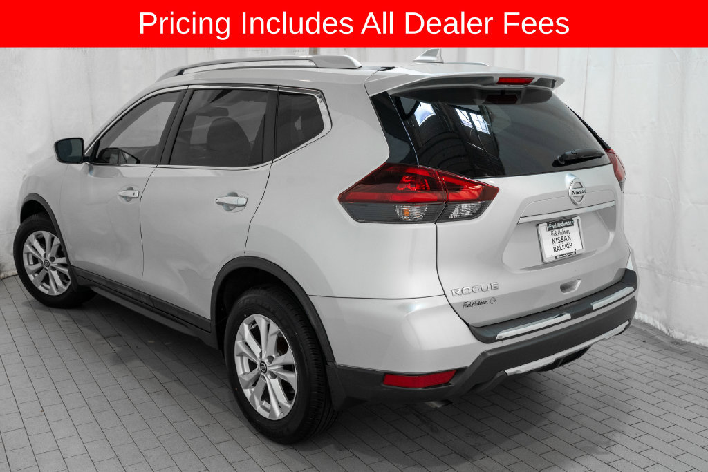 Used 2018 Nissan Rogue S w/ S Value Package FWD image 3