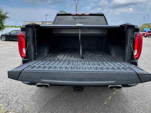 Used 2023 GMC Sierra 1500 Denali w/ Denali Reserve Package AWD/4WD image 26