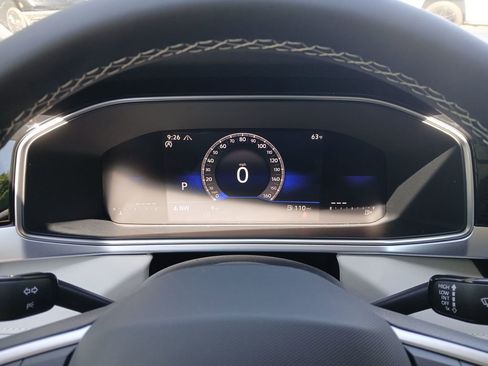 New 2026 Volkswagen Taos SE AWD/4WD image 15