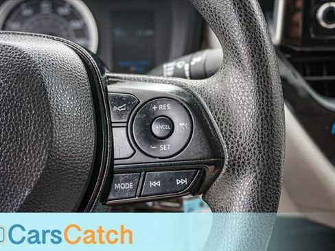 Used 2021 Toyota Corolla LE FWD image 24